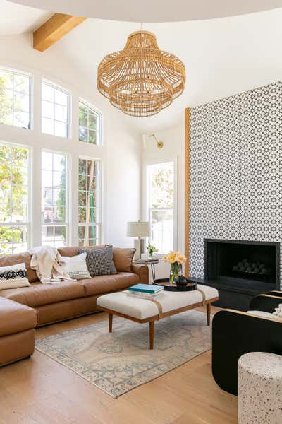  Mid-Century Modern Beach House Living Room. SoCal Living by Mehditash Design LLC.