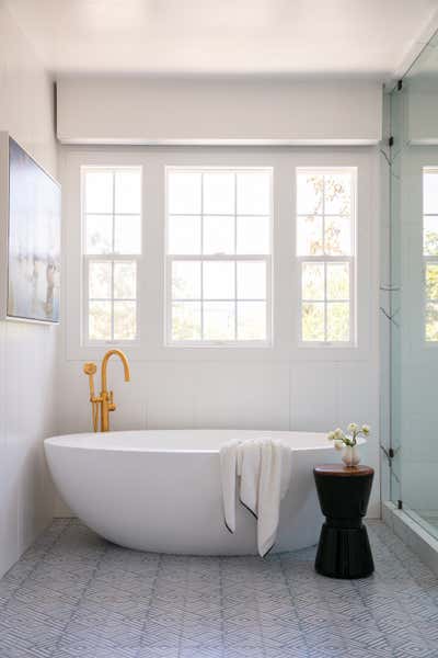  Beach House Bathroom. SoCal Living by Mehditash Design LLC.