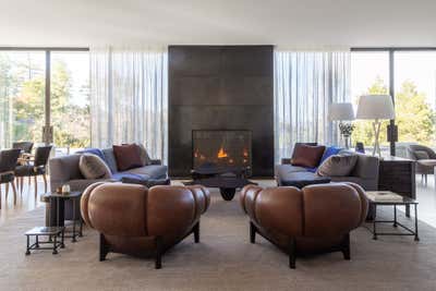 Modern Family Home Living Room. Los Altos Hills II by Heather Hilliard Design.