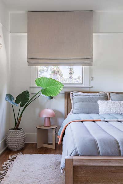  Minimalist Family Home Bedroom. Echo Park by Another Human.