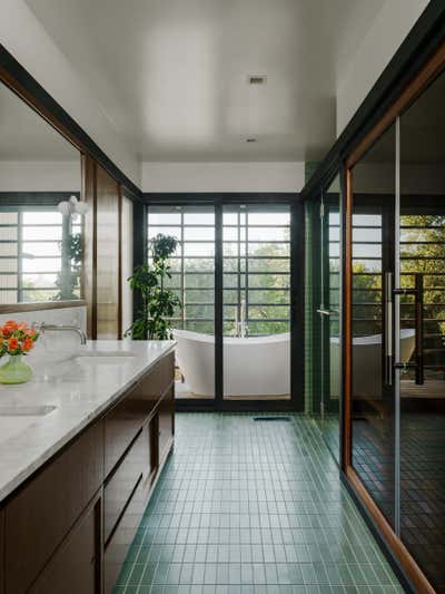  Mid-Century Modern Family Home Bathroom. Pasadena by Another Human.