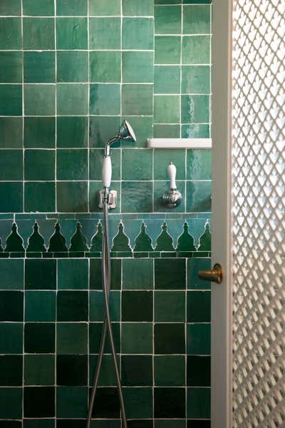  Mediterranean Family Home Bathroom. Isabel la Católica by Estudio Gomez Garay.