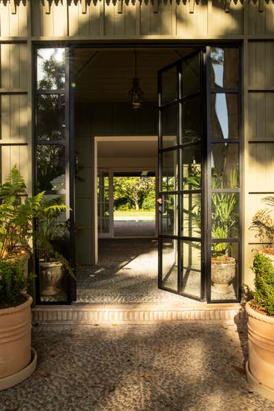  Traditional Family Home Entry and Hall. Isabel la Católica by Estudio Gomez Garay.