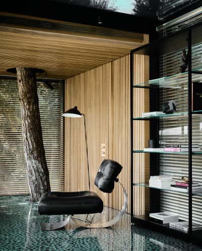  Transitional Office Office and Study. Barcelona Glass Pavilion  by CARLOS DAVID.