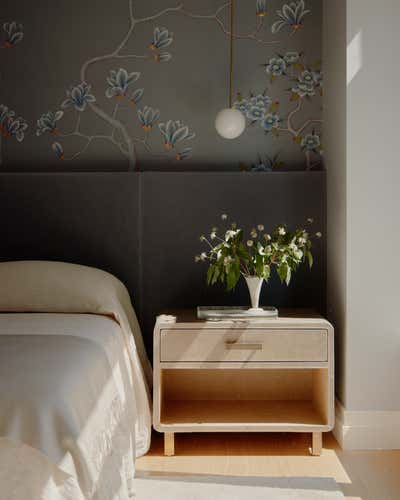  Mid-Century Modern Family Home Bedroom. Tribeca Pied-à-Terre by Jae Joo Designs.