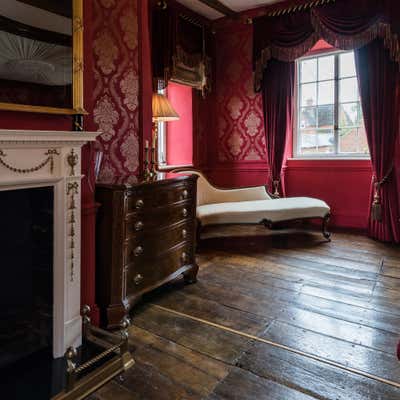  Regency Bedroom. Georgian Revival by Haysey Design & Consultancy.