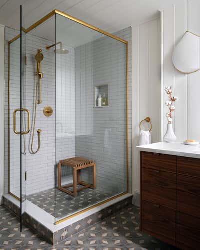 Country Country House Bathroom. Bayfield by INACTIVE - Thornley-Hall and Young Studio.
