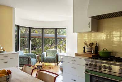  Modern Family Home Kitchen. Mulholland by Reath Design.