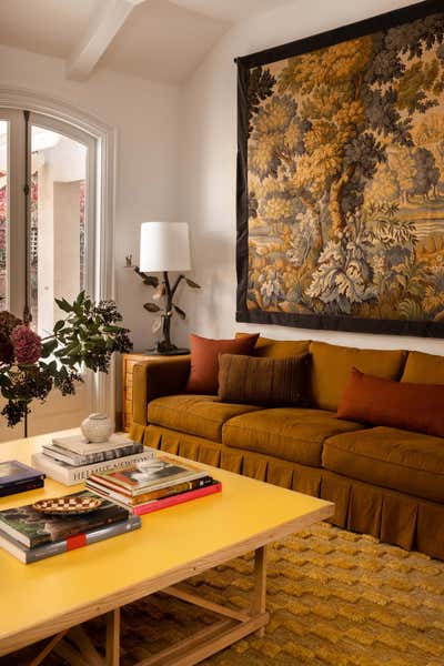  Eclectic Family Home Living Room. C House by Studio Montemayor.