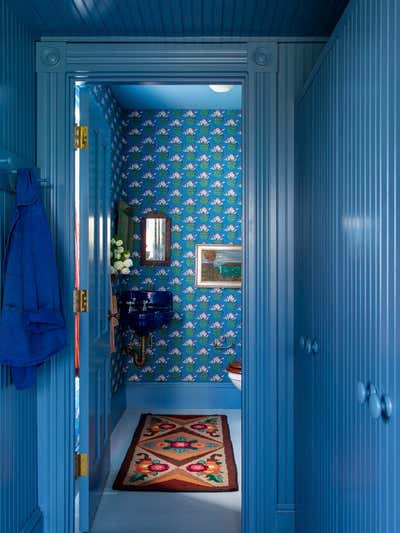 Coastal Vacation Home Bathroom. Cape Ann by Reath Design.