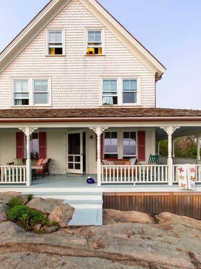  Coastal Cottage Vacation Home Exterior. Cape Ann by Reath Design.