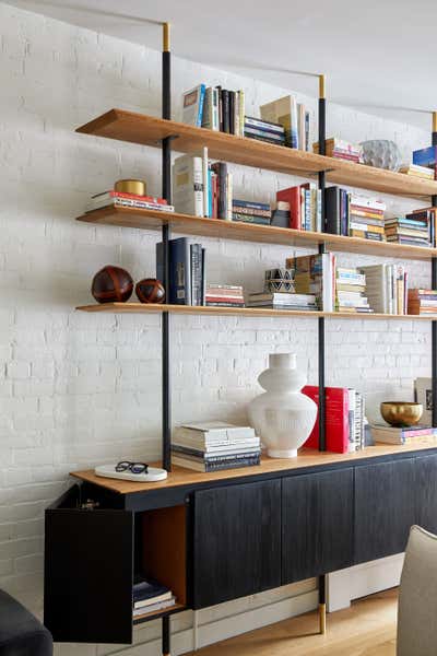  Mid-Century Modern Living Room. Vanderbilt Avenue by Atelier Roux LLC.