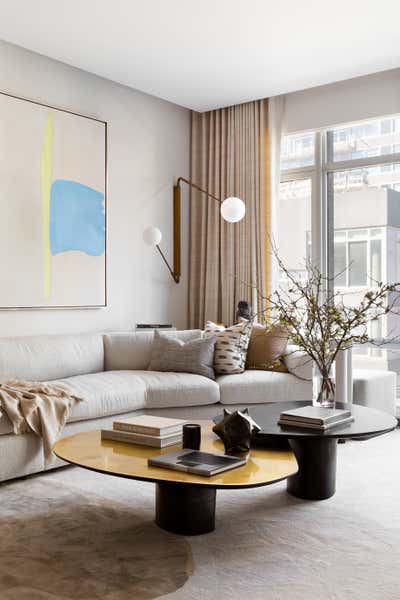  Mid-Century Modern Minimalist Apartment Living Room. Tribeca Waterfront Apartment by Workshop APD.