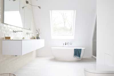  Modern Family Home Bathroom. INTERIOR DESIGN: Penthouse by AGNES MORGUET Interior Art & Design.
