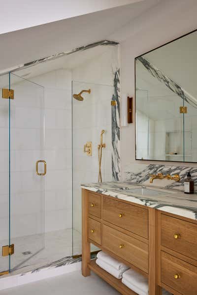  Contemporary Family Home Bathroom. Art Collector's Residence by Elyse Petrella Interiors.