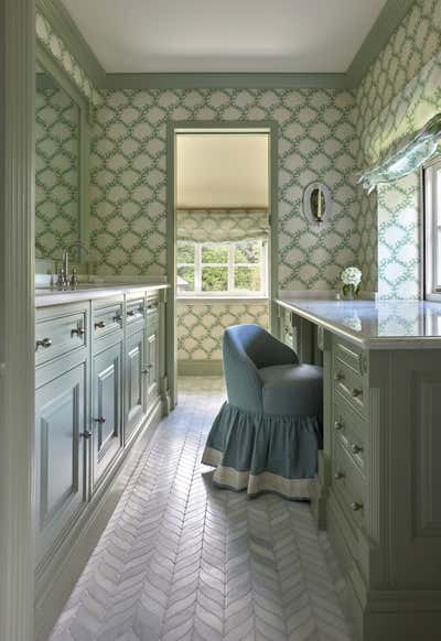  English Country Country House Storage Room and Closet. Countryside Retreat by Studio Duggan.