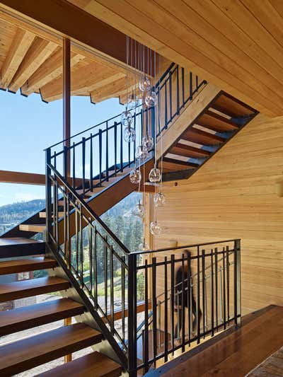 Transitional Open Plan. The Crow's Nest Residence by BCV Architecture + Interiors.
