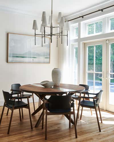  Modern Family Home Dining Room. Trails End by Studio Todd Raymond.