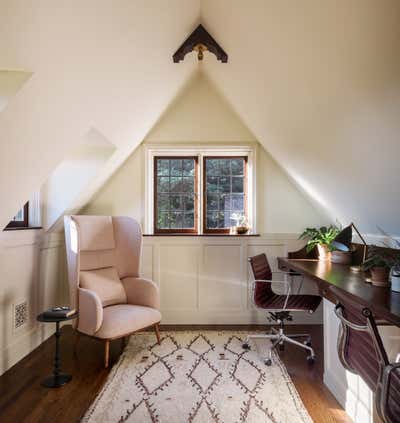  Traditional Family Home Office and Study. Pacific Northwest Tudor by JESSICA HELGERSON INTERIOR DESIGN.