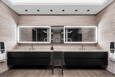  Minimalist Bathroom. Park Grove Residence by B+G Design Inc.
