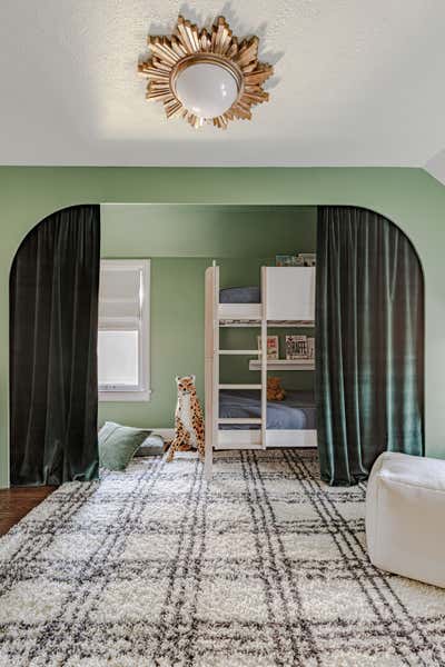 Modern Children's Room. MODERN TUDOR by Parini.