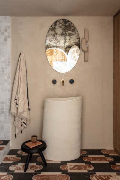  Contemporary Apartment Bathroom. Showroom by Aker Interiors.