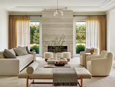 Modern Family Home Living Room. Emily's House by Chango & Co..