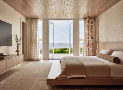 Modern Family Home Bedroom. Long Island Seaside by Chango & Co..