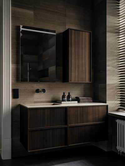  Contemporary Family Home Bathroom. Monolith by Lighthouse SRL.