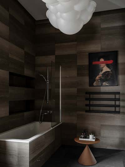  Contemporary Traditional Family Home Bathroom. Noble Scribbles by Lighthouse SRL.