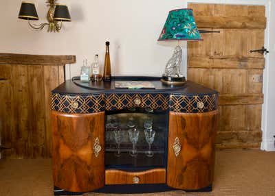  Mid-Century Modern Rustic Country House Bar and Game Room. Country cottage  by Siobhan Loates Design LTD.