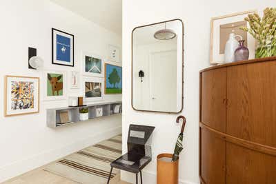 Mid-Century Modern Apartment Entry and Hall. Gramercy by NINA CARBONE inc.