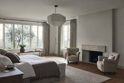  Minimalist Family Home Bedroom. Linea Del Cielo by Westbourne Studio.