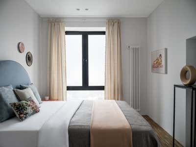  Modern Bedroom. Private Apartment by Diamantine Property Mgt.