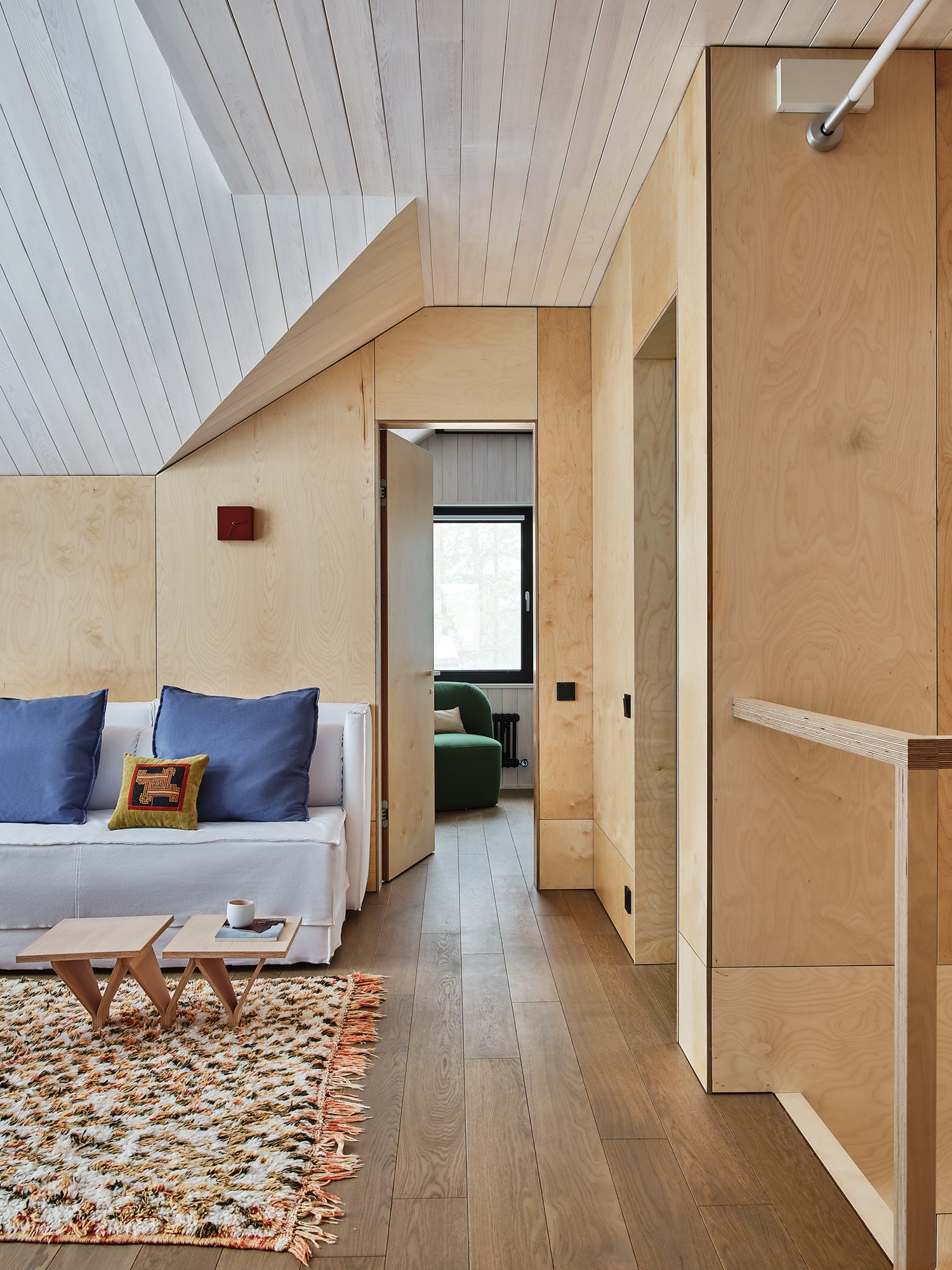 Scandinavian Entry and Hall