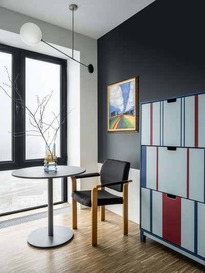 Modern Apartment Office and Study. Private Apartment by Petr Grigorash.