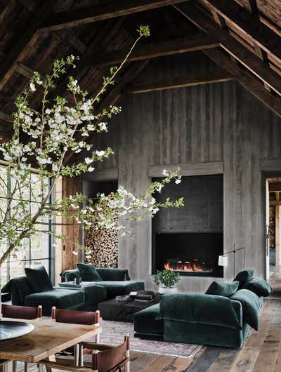  Farmhouse Family Home Living Room. Private Residence - LA by Charles and Co. .