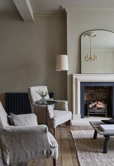  English Country Living Room. Wanstead Place  by studio.skey.