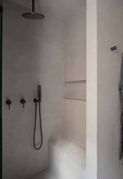  Contemporary Minimalist Bathroom. Queens Park Terrace by studio.skey.