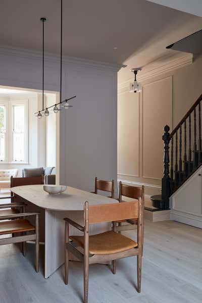  Traditional Family Home Dining Room. Queens Park Terrace by studio.skey.