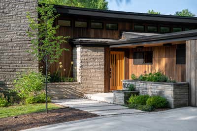  Mid-Century Modern Modern Family Home Exterior. Midcentury Marvel by Susan Yeley Homes.