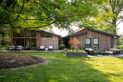  Mid-Century Modern Family Home Exterior. Midcentury Marvel by Susan Yeley Homes.