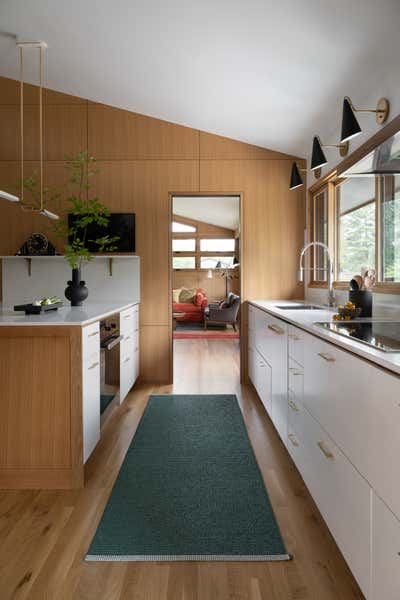  Modern Family Home Kitchen. Midcentury Marvel by Susan Yeley Homes.