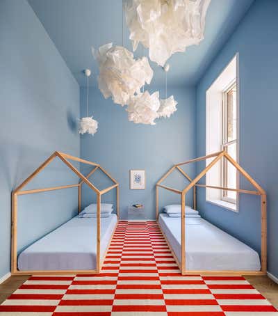 Contemporary Children's Room. The Standish Townhouse  by Atelier Armbruster.