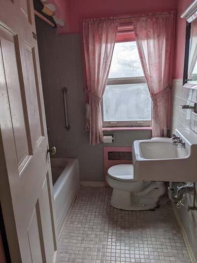  Coastal Bathroom. Bathroom Remodel by JC Robertson Designs.