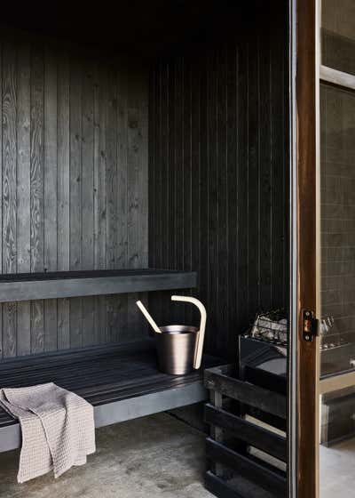  Modern Bathroom. Canfield Island Residence by Jesse Parris-Lamb.