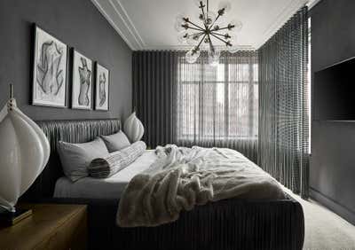 Modern Bedroom. PUTTIN’ ON THE RITZ by Studio Sven.