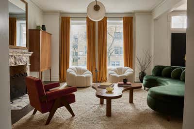  Transitional Family Home Living Room. East Lincoln Park Row Home by Wendy Labrum Interiors.