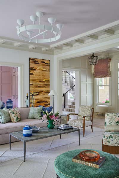  Preppy Vacation Home Living Room. Southampton by Phillip Thomas Inc..