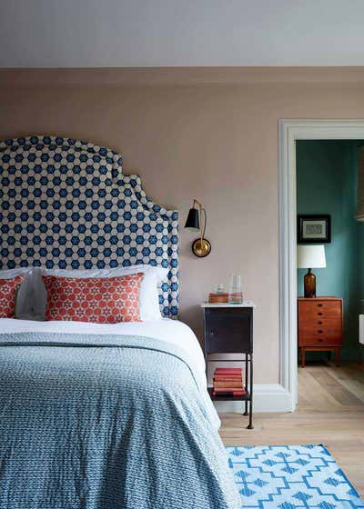  Eclectic Country House Bedroom. Country House by Nicola Harding and Co.